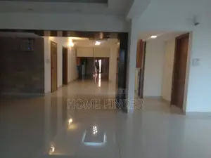 গুলশানে ভাড়ার জন্য ৩২০০ বর্গফুটের সেমি-ফার্নিশড অ্যাপার্টমেন্ট