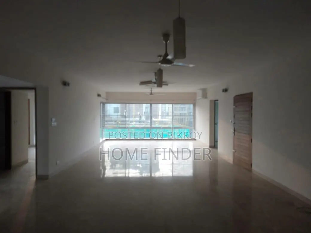 Semi Furnished 4bed 4250 Sqft Apt: For Rent @ Gulshan 2