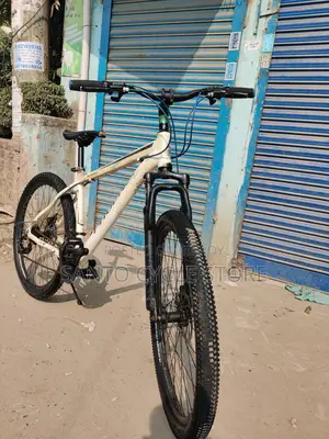 Phoenix Aluminium 26