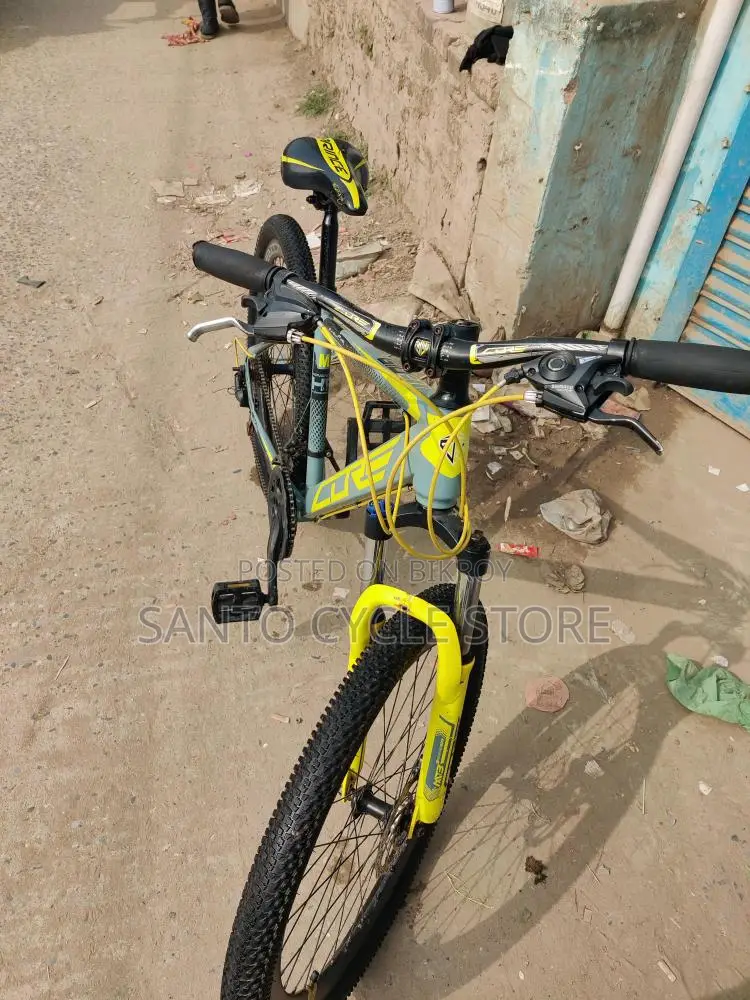 কোর জিও ২০০ মডেল