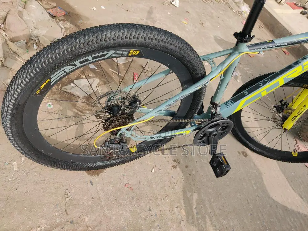 কোর জিও ২০০ মডেল