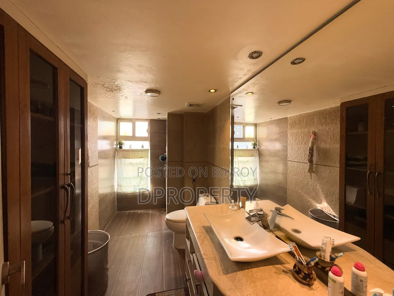 3400 Sft Luxurious Full Furnished Apartment 9th Floor For Rent