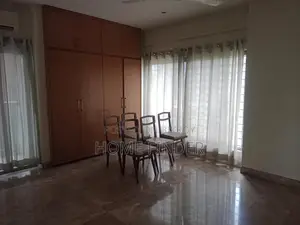Semi-Furnished 3bed-2550 Sqft Apartment Rent in Gulshan-2