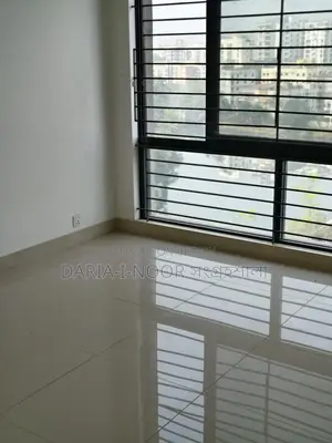 গুলশানে লেকের পাশে ৪০০০ বর্গফুটের এক্সক্লুসিভ ৪ বেডের ফ্ল্যাট বিক্রয়