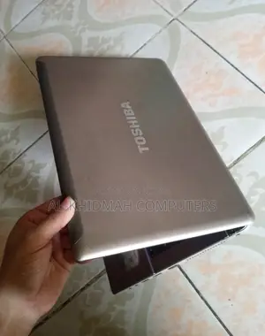 Toshiba Core i5 Laptop (4GB RAM, 500GB HDD) - Nationwide Courier Available.