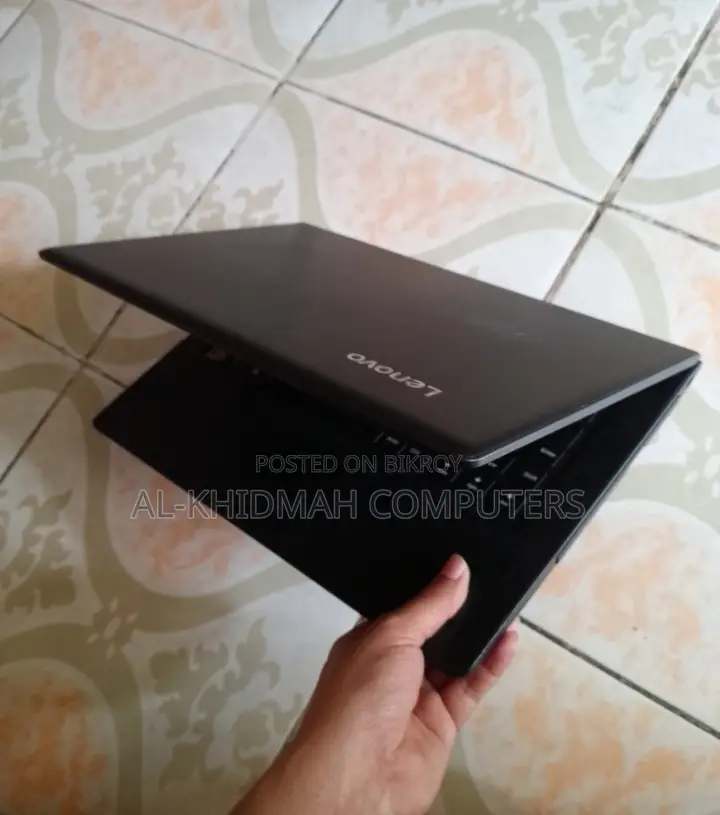 Lenovo Core i3 6th Gen Ultra Slim Laptop, 4GB RAM, 128GB SSD.