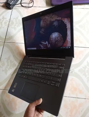 Lenovo 7th Genaretion Full Fresh Slim Laptop, সারাদেশে কুরিয়ার করা হয়।