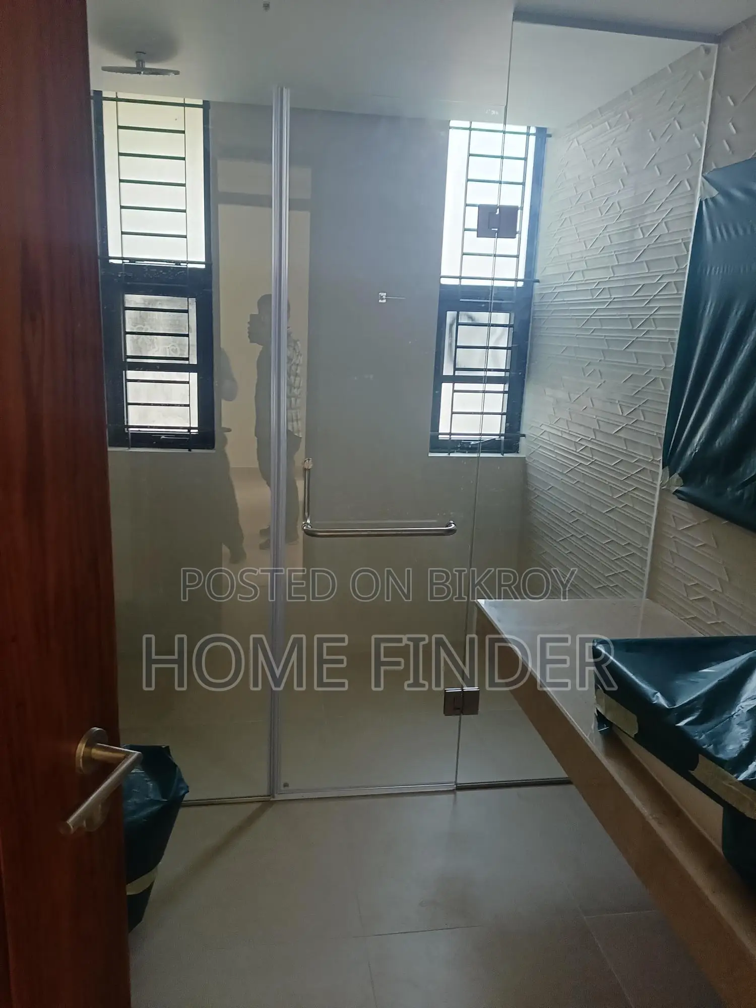 গুলশানে ৫৮৫০ বর্গফুটের ব্র্যান্ড নিউ এক্সক্লুসিভ অ্যাপার্টমেন্ট ভাড়া