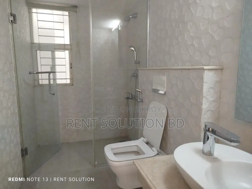 Gorgeously Fully Furnished Apartment Baridhara Diplomatic Zone