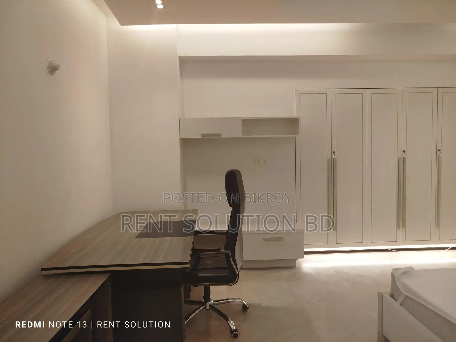 Gorgeously Fully Furnished Apartment Baridhara Diplomatic Zone