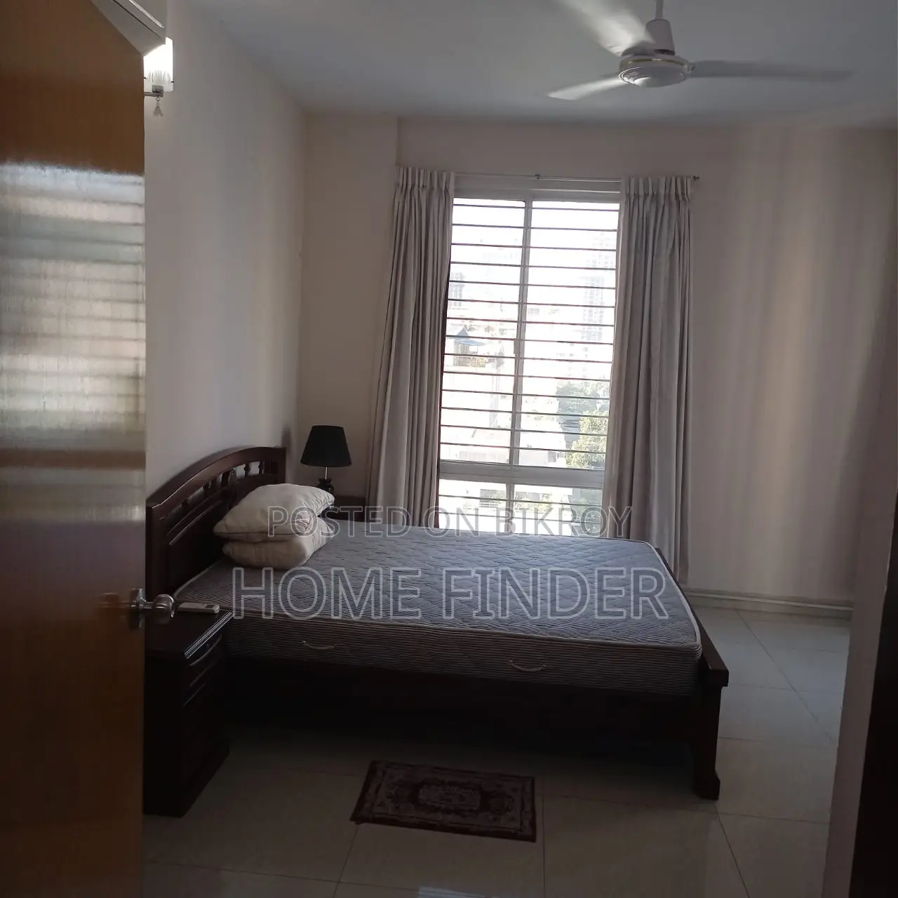 2330 SqFt Full Furnished Apartment For Rent in GULSHAN