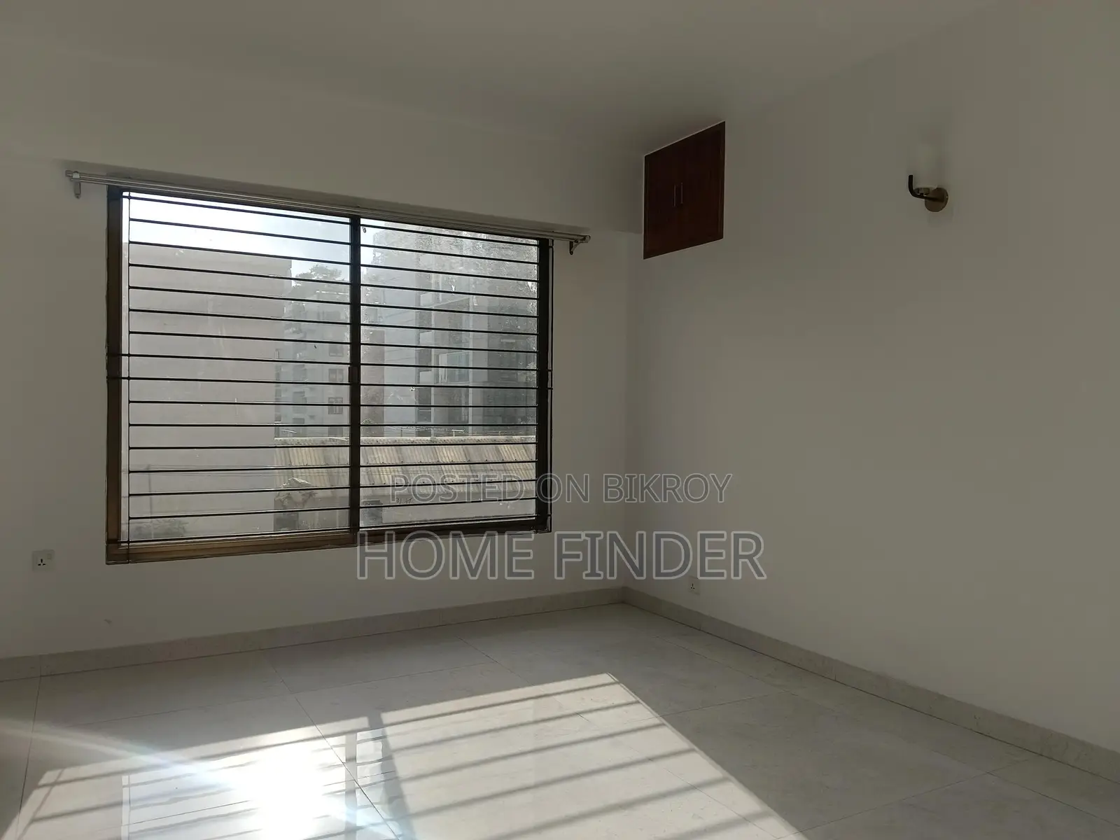 4000 Sqft BRAND NEW UN-FURNISHED APARTMENT FOR RENT IN GULSHAN