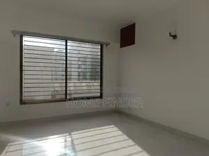 4000 Sqft BRAND NEW UN-FURNISHED APARTMENT FOR RENT IN GULSHAN