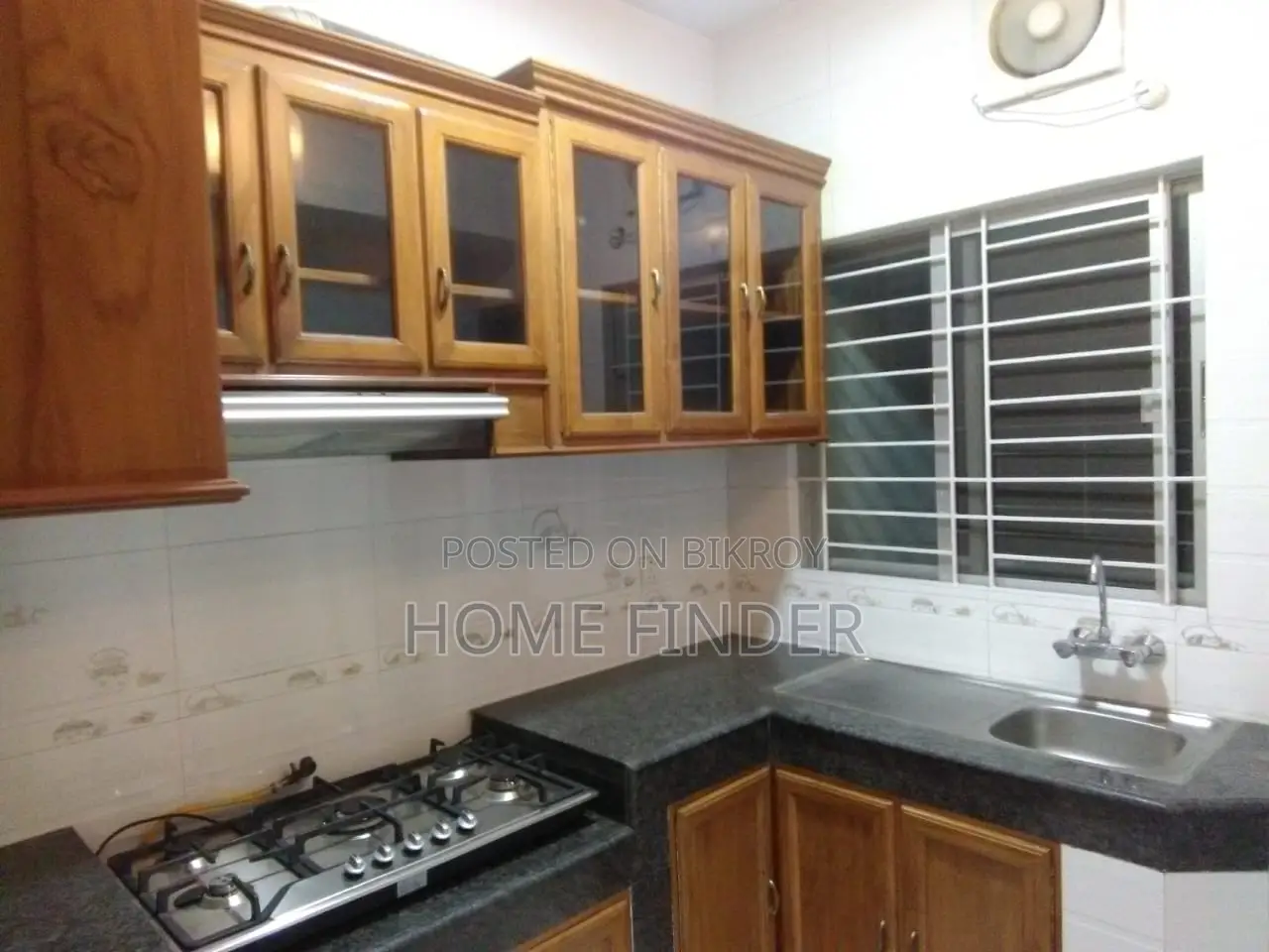 Excellent Fully Furnished 3bed 2200 Sqft Flat Rent In Gulshan