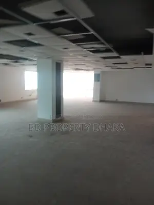 ৬১২০ বর্গফুট কমার্শিয়াল ওপেন স্পেস ভাড়ার জন্য