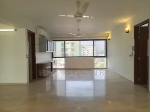 গুলশানে ভাড়ার জন্য ৪৬০০ বর্গফুটের বিলাসবহুল অ্যাপার্টমেন্ট