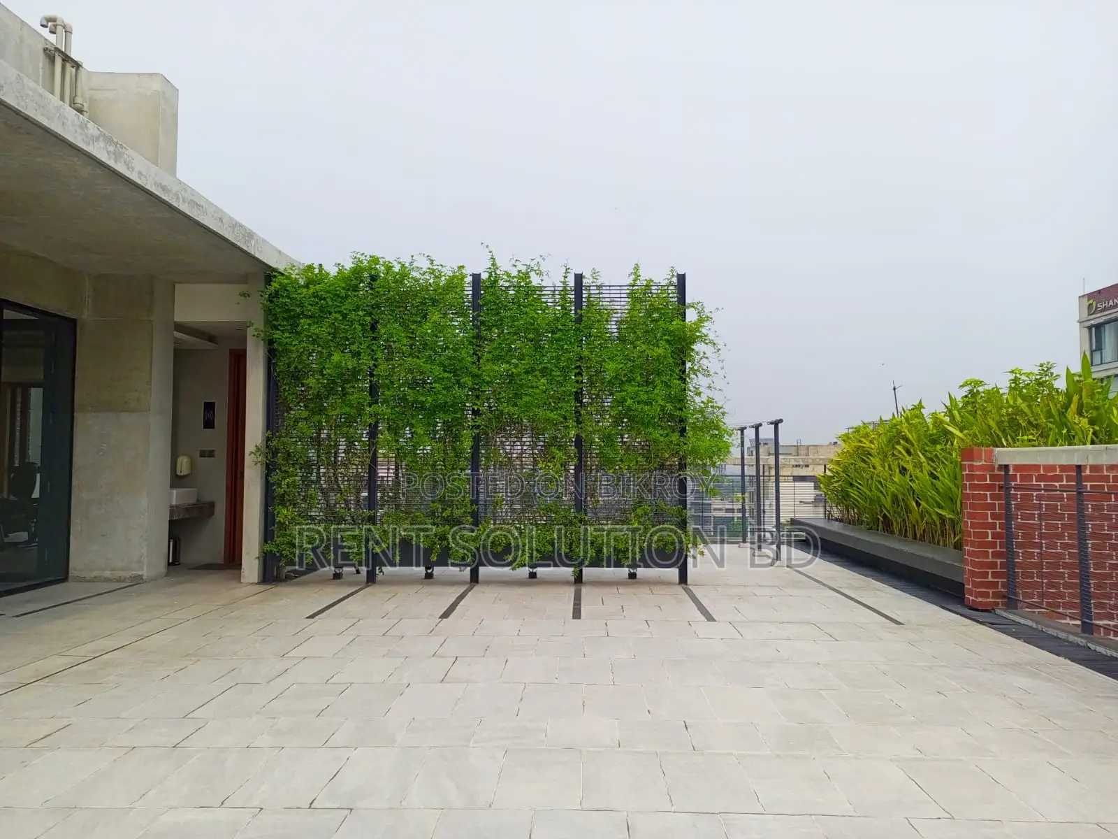 গুলশানে ভাড়ার জন্য ৪৬০০ বর্গফুটের বিলাসবহুল অ্যাপার্টমেন্ট