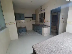 4Bed Un-Furnished 3710-Sqft Big Apartment Rent In Gulshan North