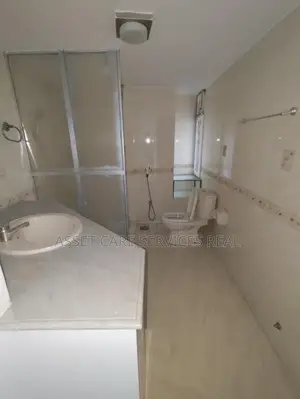 4Bed Un-Furnished 3710-Sqft Big Apartment Rent In Gulshan North