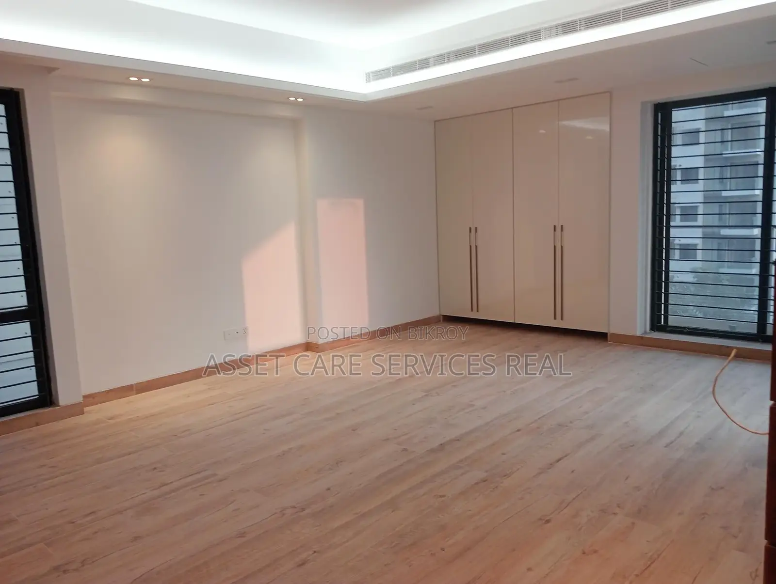 Brand New 4Bed Gym-Swimming Apartment Rent Baridhara Diplomatic Zone