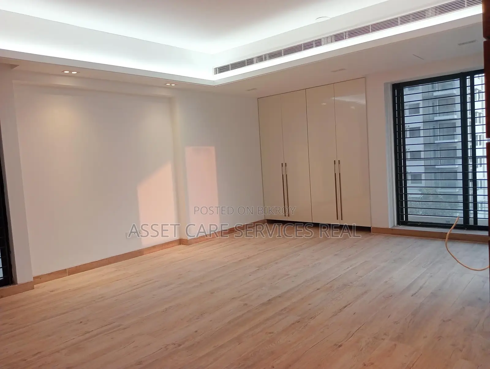 Brand New 4Bed Gym-Swimming Apartment Rent Baridhara Diplomatic Zone