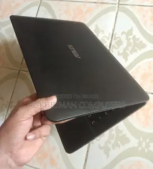 Asus Core i3 5th Gen Laptop, 500GB Hard Disk, 4GB RAM, 14" Display.