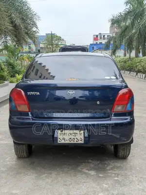 Toyota Platz SUPER FRESH 2000
