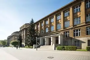 শেনজেন অন্তর্ভুক্ত University of Chemistry and Technology তে পড়ার সুযোগ