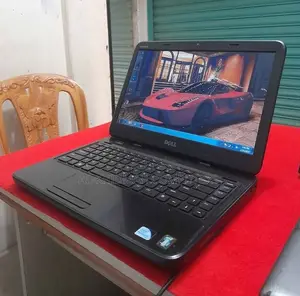 DELL Core i3 ল্যাপটপ, সারাদেশে কুরিয়ারেও দেয়া হয়।