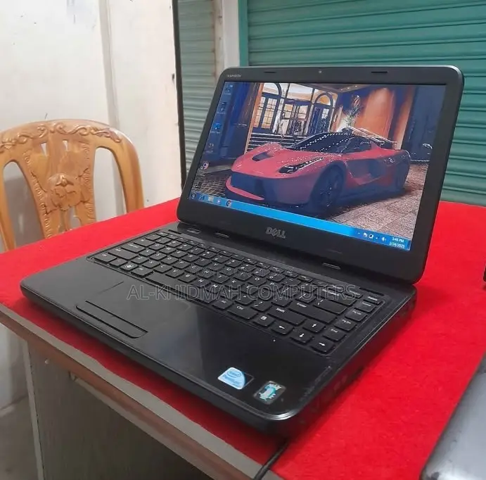 DELL Core i3 ল্যাপটপ, সারাদেশে কুরিয়ারেও দেয়া হয়।