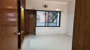 4 Bedrooms (3200sqft) Luxurious Apartment Rent in Gulshan -2