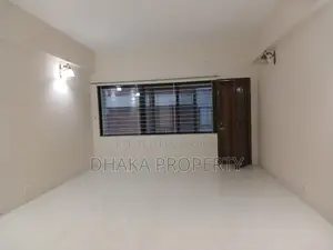 বারিধারা ডিপ্লোম্যাটিক জোনে ৩ বেডরুমের চমৎকার অ্যাপার্টমেন্ট ভাড়া