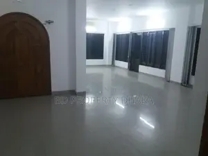 গুলশানে ৪,২০০ বর্গফুটের অফিস স্পেস ভাড়া