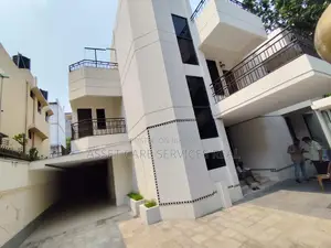 Baridhara Diplomatic Zone 5500-Sqft Independent House Rent