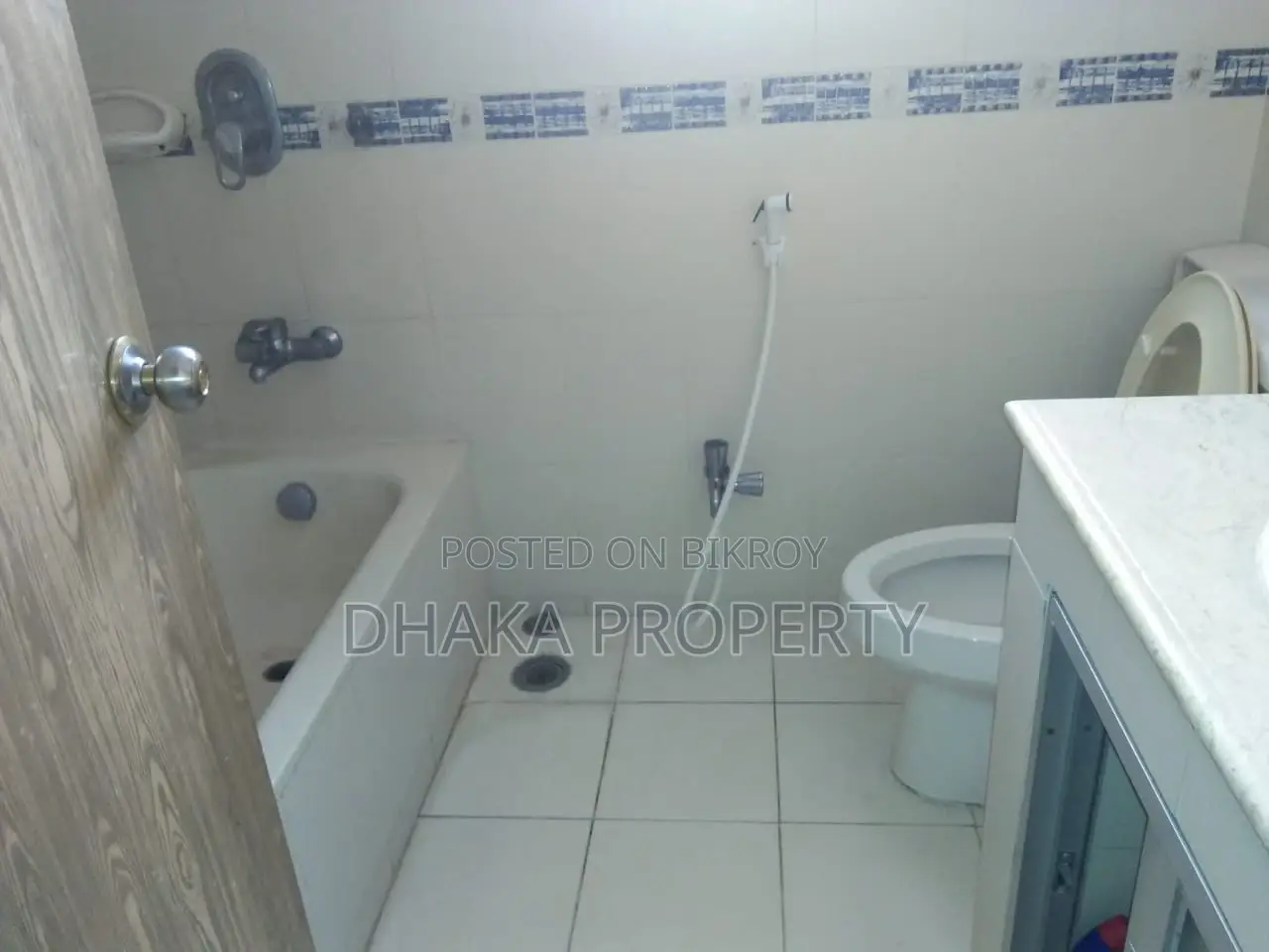 Fully-Furnished Exclusive Flat Rent in Baridhara