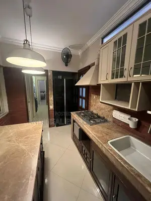 গুলশানে বিলাসবহুল ২ বেডরুমের সম্পূর্ণ ফার্নিশড ফ্ল্যাট ভাড়া