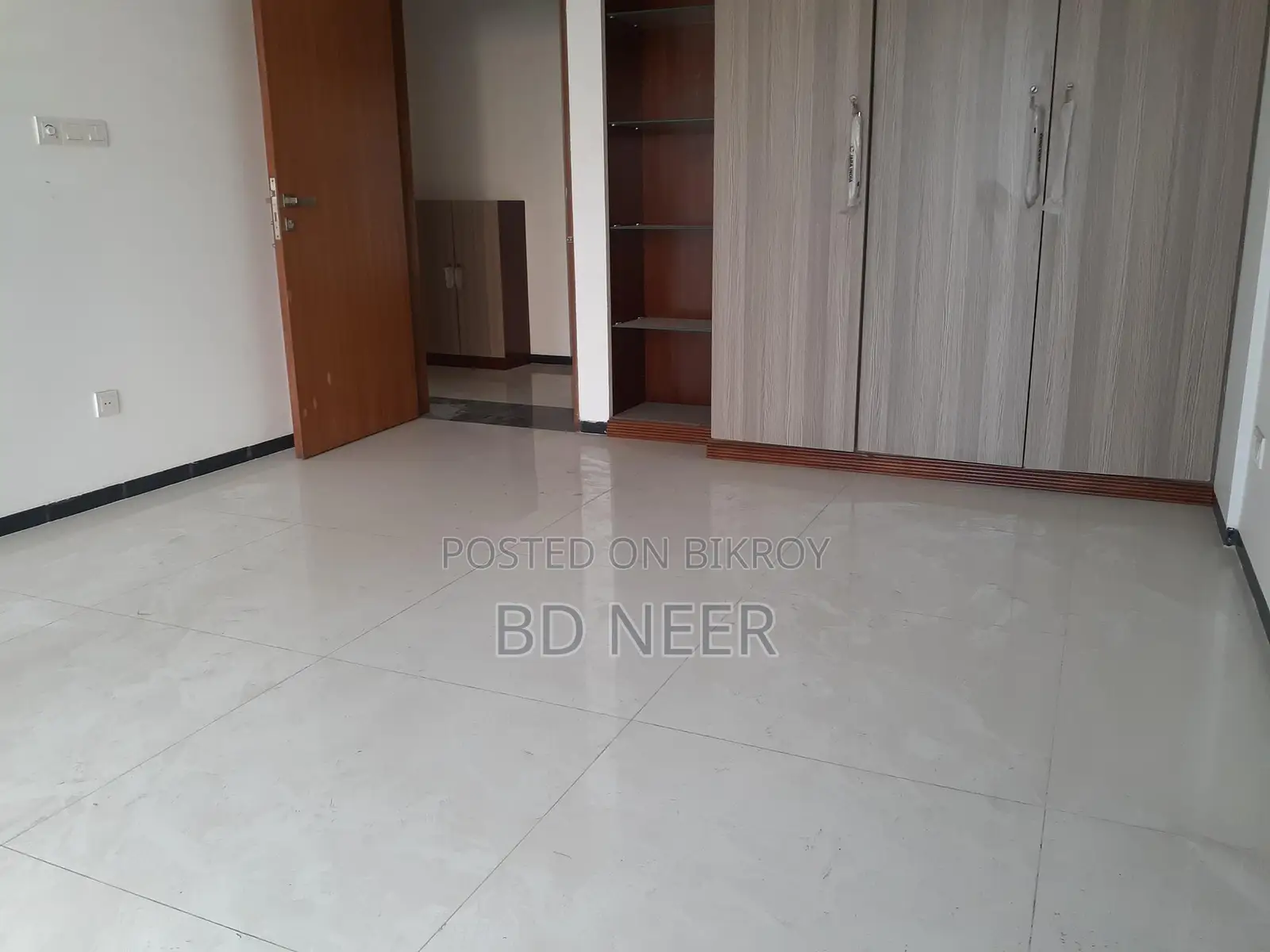 গুলশান-২ এ নতুন সেমি-ফার্নিশড ৪ বেডরুমের ফ্ল্যাট ভাড়া