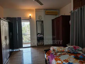 ঢাকার বনানী মডেল টাউনে ৪ বেডরুমের বিলাসবহুল ফার্নিশড অ্যাপার্টমেন্ট ভাড়া