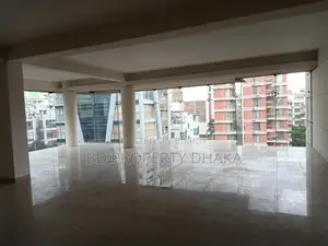 বনানীতে ২৬৩০ বর্গফুটের ওপেন কমার্শিয়াল স্পেস ভাড়া হবে