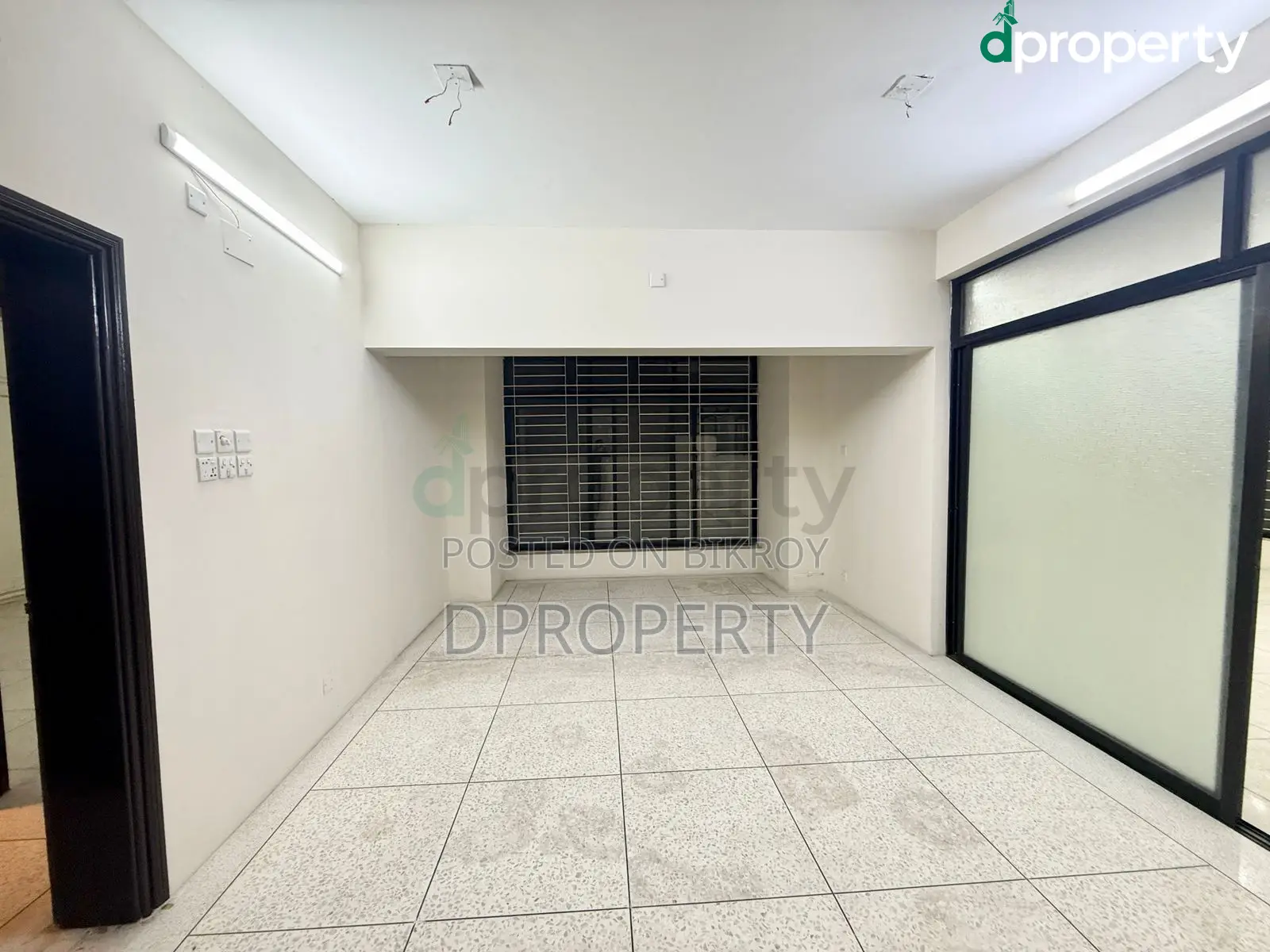 Independent Duplex House Rent At Baridhara Diplomatic Zone