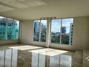 গুলশান-২, ঢাকা ১২১২-এ ৩৮০০ বর্গফুটের প্রিমিয়াম মানের অফিস স্পেস ভাড়া হবে