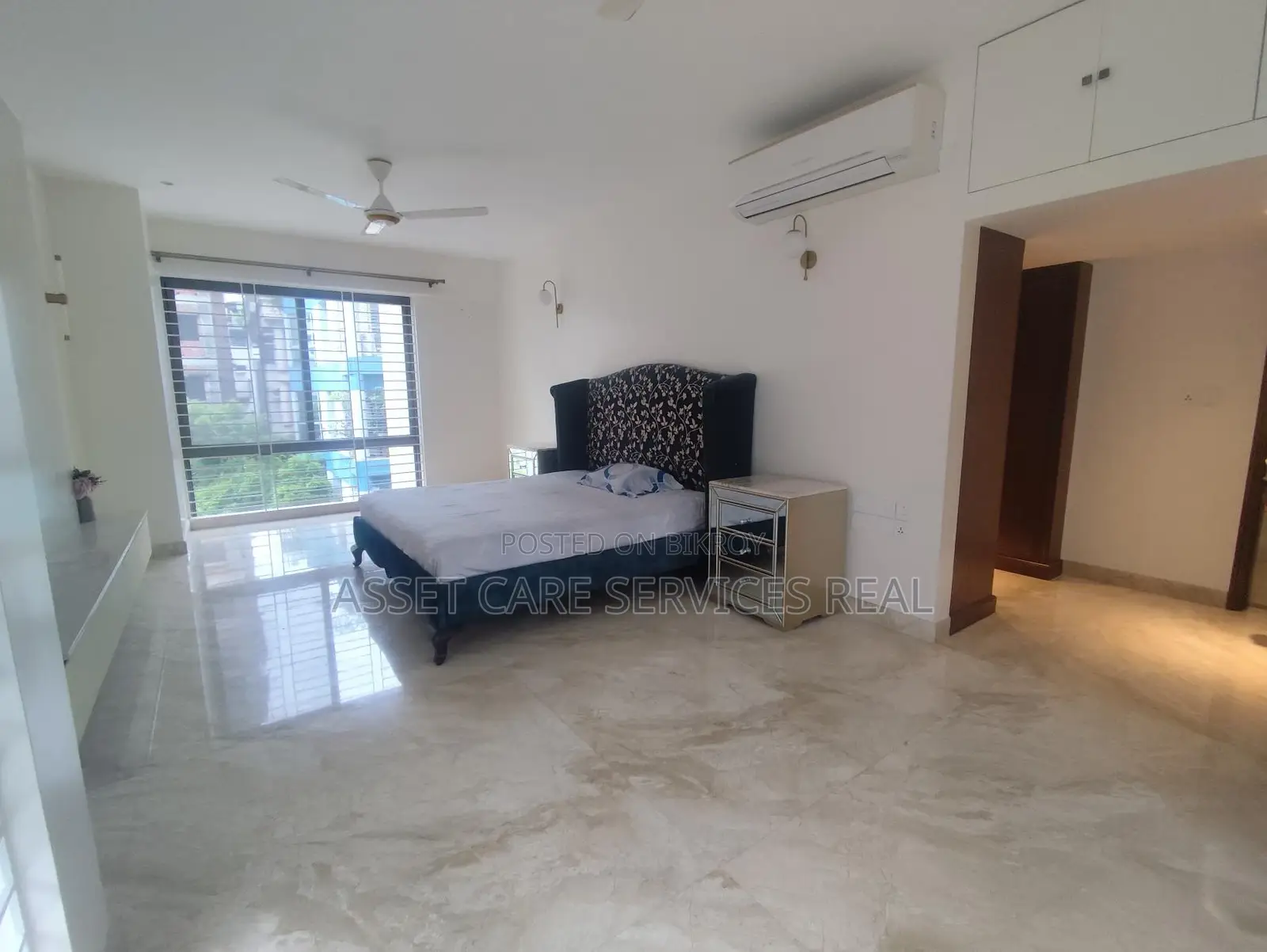 গুলশানে বিলাসবহুল সেমি-ফার্নিশড অ্যাপার্টমেন্ট ভাড়া