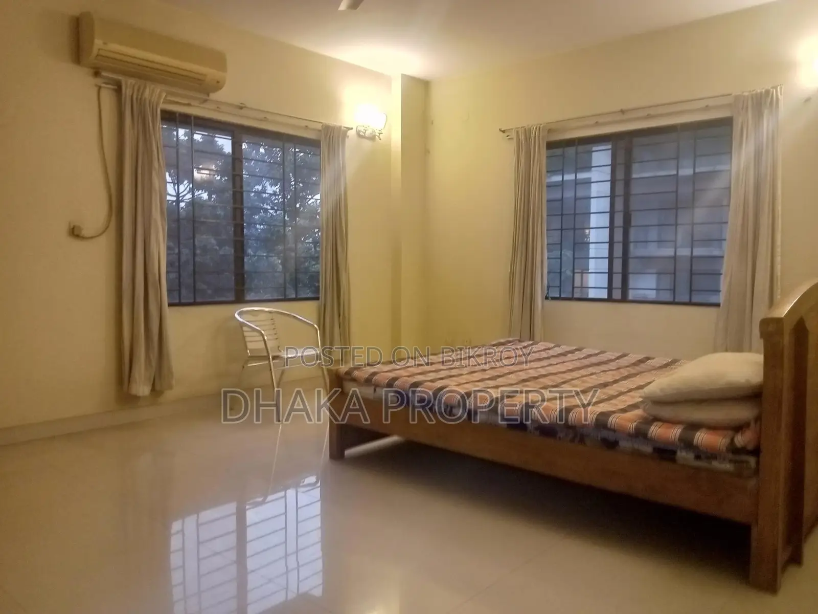 (2600-Sqft)Semi-Furnished Exclusive Apartment Rent in Gulshan North