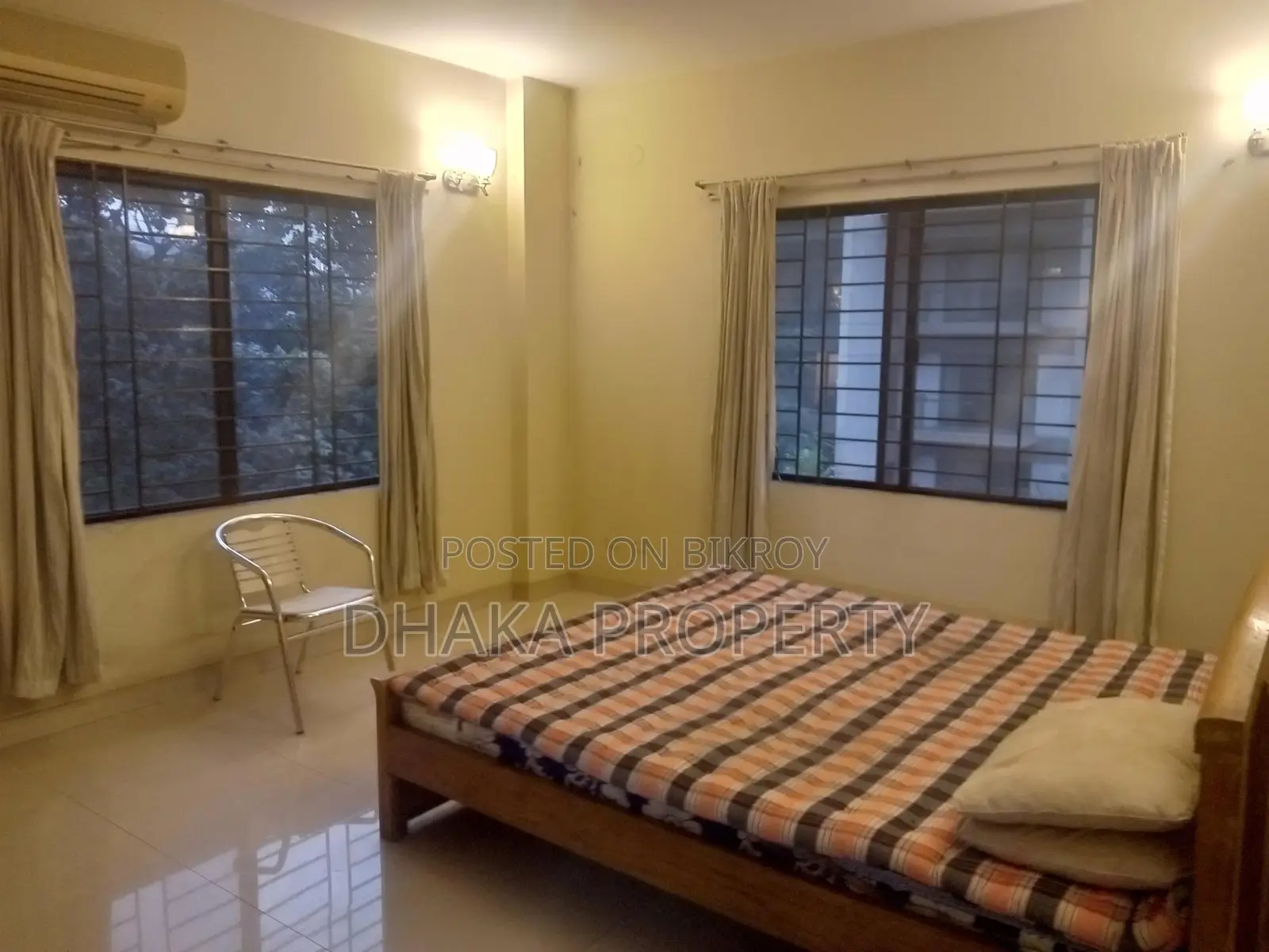 (2600-Sqft)Semi-Furnished Exclusive Apartment Rent in Gulshan North