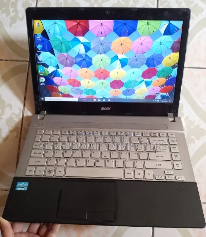 Acer Core i3 Full Fresh Laptop, 4GB/500GB, Courier delivery available.