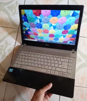 Acer Core i3 Full Fresh Laptop, 4GB/500GB, Courier delivery available.