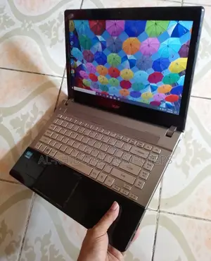 Acer Core i3 Full Fresh Laptop, 4GB/500GB, Courier delivery available.