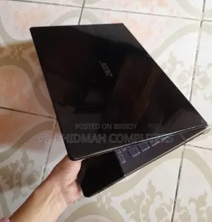 Acer Core i3 Full Fresh Laptop, 4GB/500GB, Courier delivery available.
