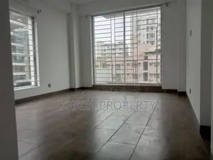 বনানীতে ২৮০০ বর্গফুট বিলাসবহুল অফিস স্পেস ভাড়া
