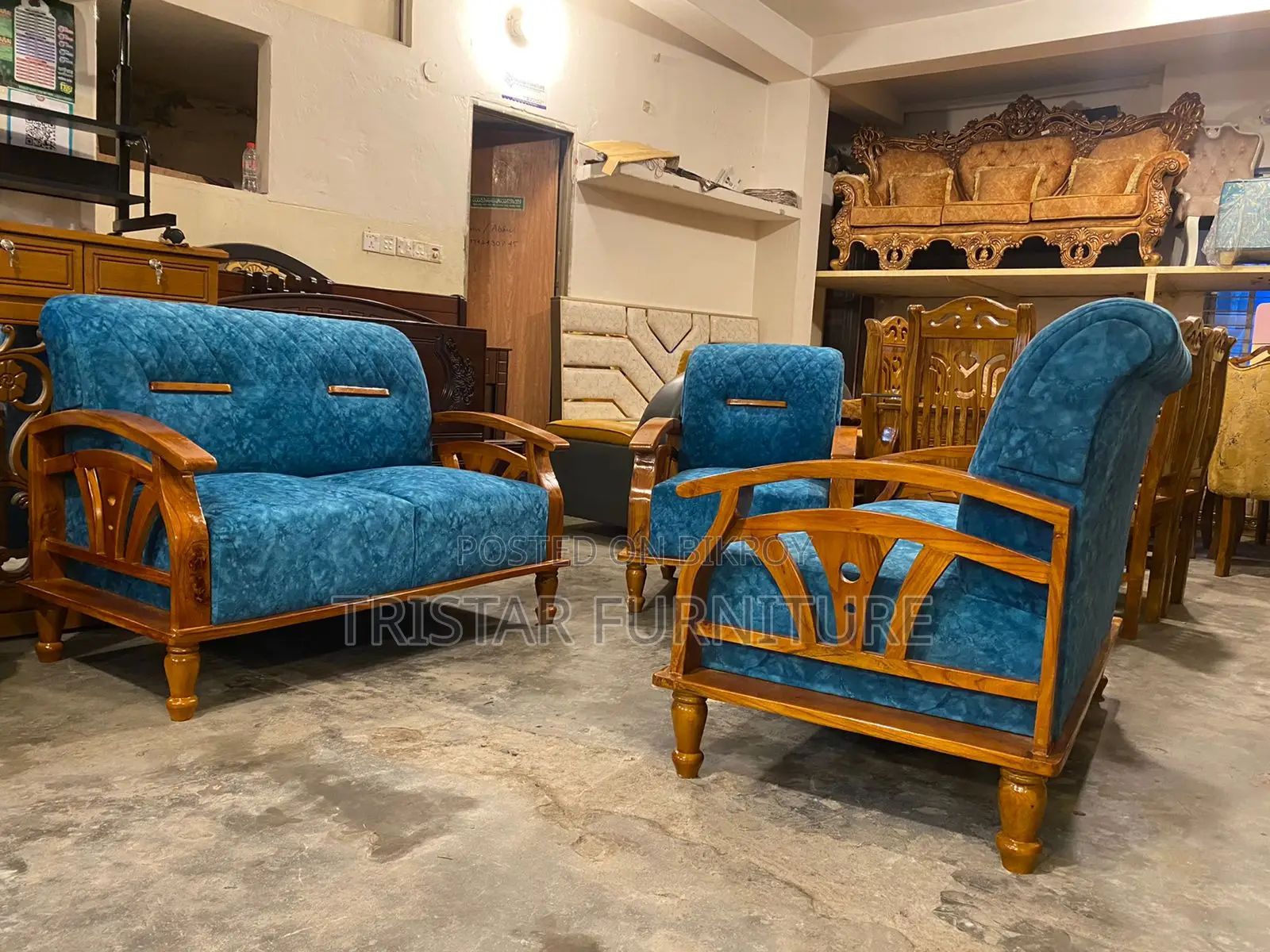 নান্দনিক ডিজাইনের কাঠের সোফা সেট